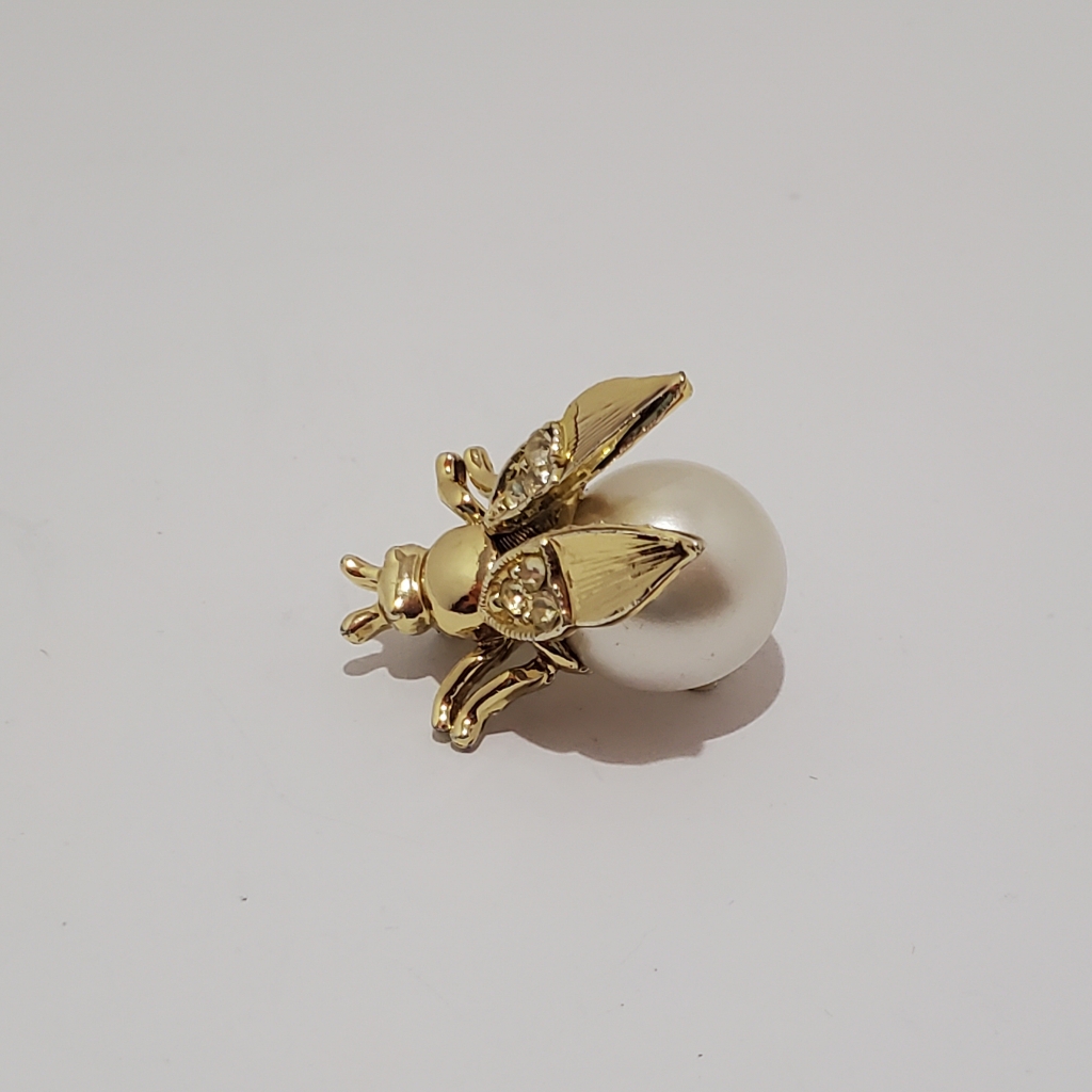 Vintage Flying Bee Brooch With Springs Moving Wings